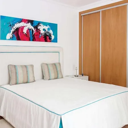 Villa Casais De Mestre Mendo Sleeps 8 Wifi